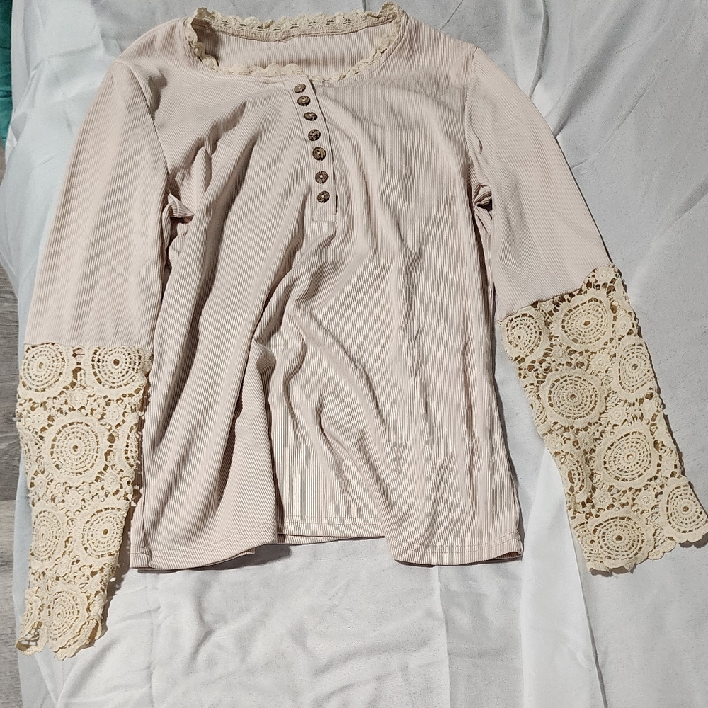 Tan and Cream 3/4 Sleeve Embellished Blouse